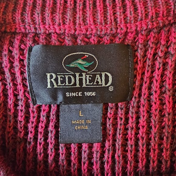 Christmas Sweater - Picture 1 of 2